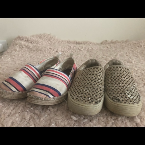Girls slip on shoes-2 pairs! - Picture 1 of 8